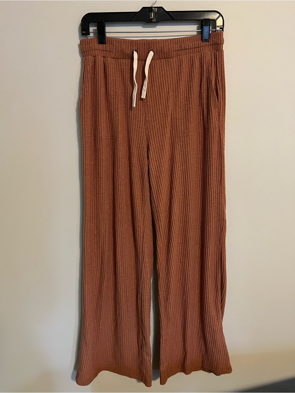 Rust Ribbed Drawstring Women’s Sweatpants